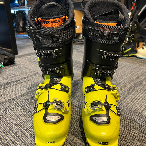 Zero G Tour Pro Ski boots front