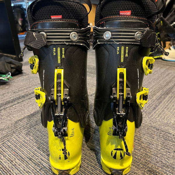 Zero G Tour Pro Ski boots rear