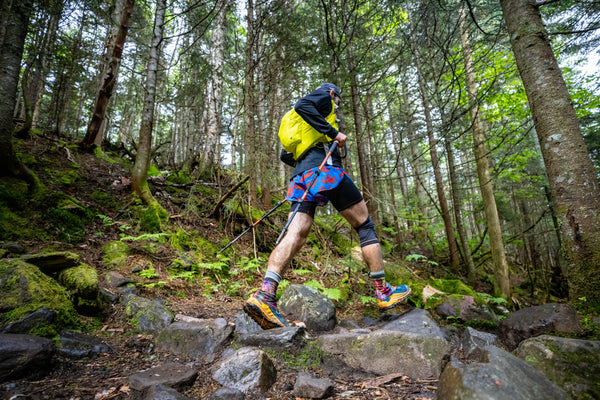 Will Peterson hiking mount moosilauke in Salomon ADV 15 Vest
