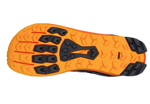 Altra_Lone_Peak_9_Tread_Pattern