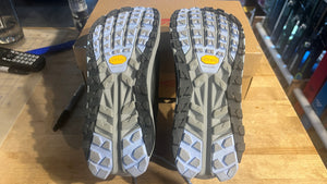 Altra Women's Olympus 6 Trail Shoe - Open Box Size 9.5 - White Mountain Ski Co