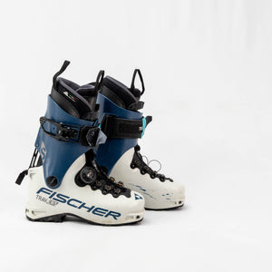 Fischer Travers TS W's 24.5 Ski Boot 24/25 Demo Fleet #14 - White Mountain Ski Co
