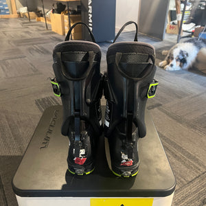 Fischer Travers GR 24.5 Boots 25/26 Demo Fleet # 86 - White Mountain Ski Co