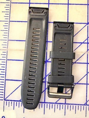 Garmin Quickfit 26 Watch Straps (26mm) - White Mountain Ski Co