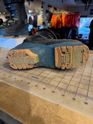 K2 Mindbender Team Jr - 23.5 - USED - White Mountain Ski Co