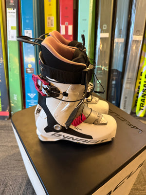 Dynafit TLT 7 Boots Size 22.5 - USED