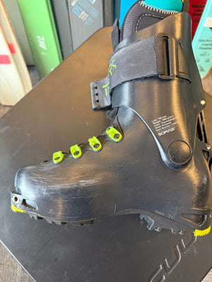 Fischer Travers GR Ski Boots - 23.5 - USED