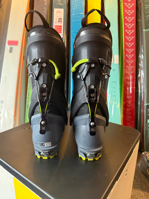 Dynafit Mezzalama Men's Boots 27.5 - USED