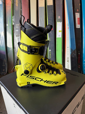 Fischer Travers CS 24.5 Boots - USED - White Mountain Ski Co