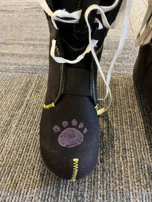 Barely Lightly Used 24.5 Travers Liners - White Mountain Ski Co