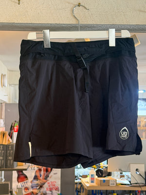Ultimate Direction Men's 5" Lined Black Running Shorts - Large - Used