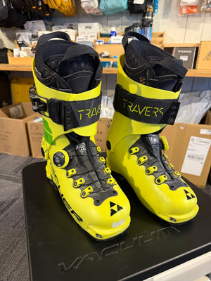 Fischer Travers CS Ski Boot 25.5 25/26 - USED -(WMSC 01) - White Mountain Ski Co