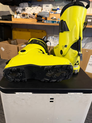 Fischer Travers CS Ski Boot 25.5 25/26 - USED -(WMSC 01) - White Mountain Ski Co