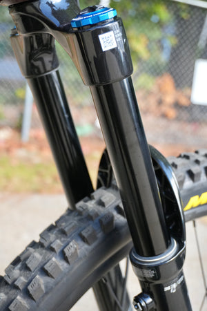 Used 2025 Santa Cruz Bronson - Small - White Mountain Ski Co