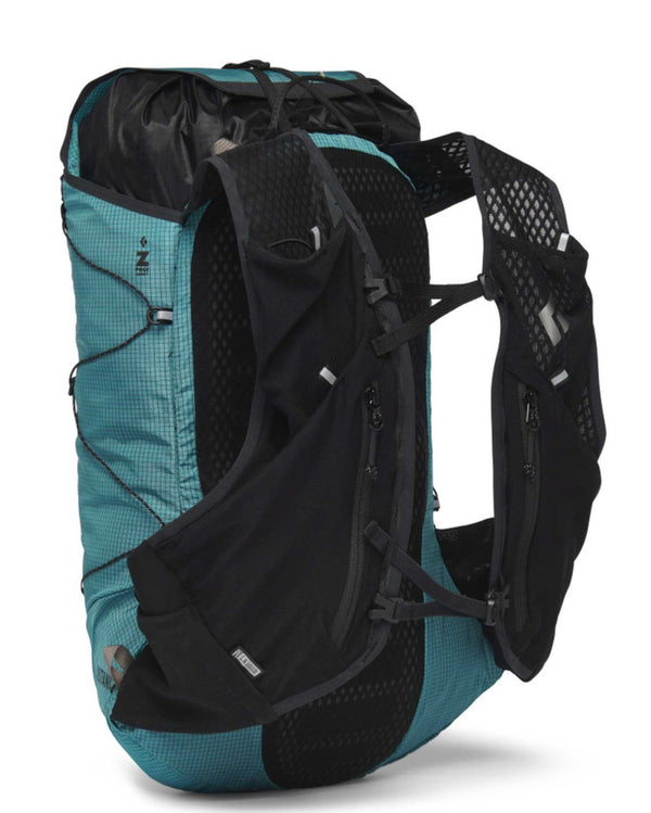 Black Diamond Women's Distance 22 Backpack - White Mountain Ski Co