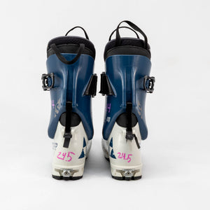 Fischer Travers TS W's 24.5 Ski Boot 24/25 Demo Fleet #14 - White Mountain Ski Co