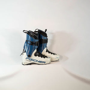 Fischer Travers TS W's Ski Boot 27.5 #23 - White Mountain Ski Co