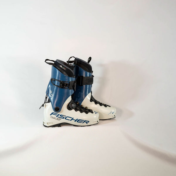 Fischer Travers TS W's Ski Boot 27.5 - White Mountain Ski Co