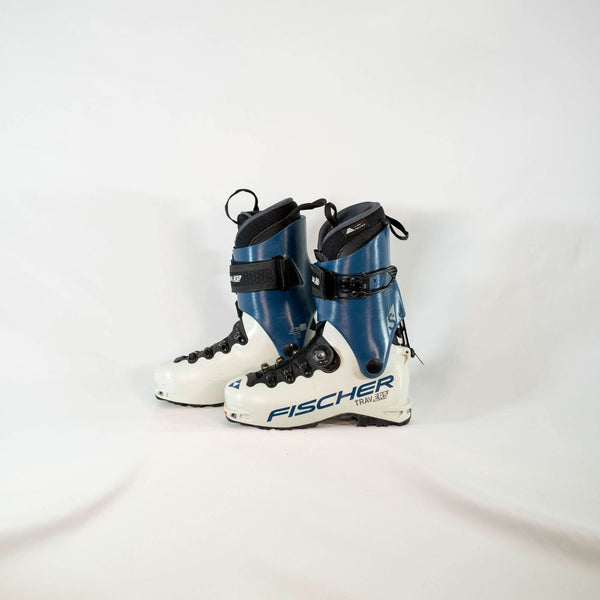 Fischer Travers TS W's Ski Boot 27.5 - White Mountain Ski Co