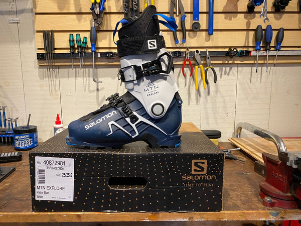 Salomon MTN Explore 25/25.5 Ski Boot - White Mountain Ski Co