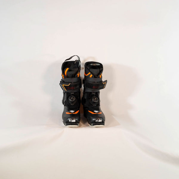 USED Dynafit Blacklight Alpine Touring Boots 25.5 - White Mountain Ski Co